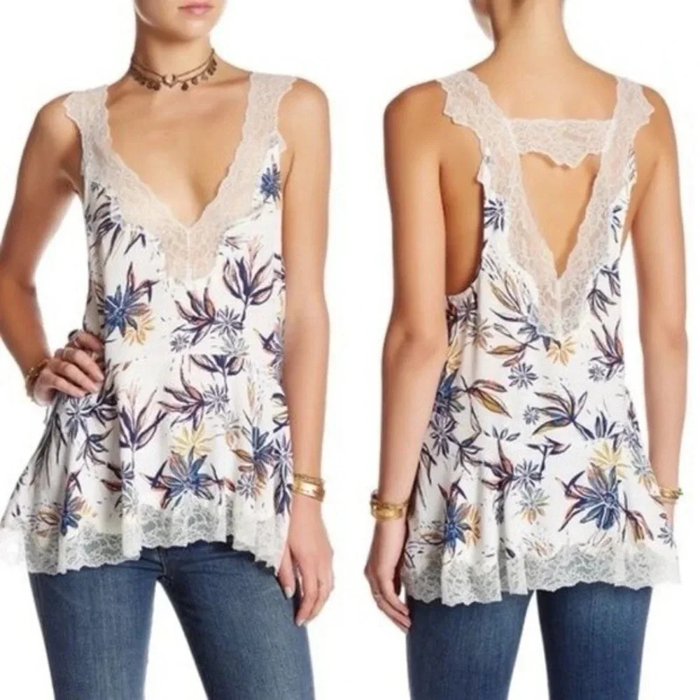 Free People Intimately Off White Lacey Bell Flower Double-V Tunic blouse SZ S